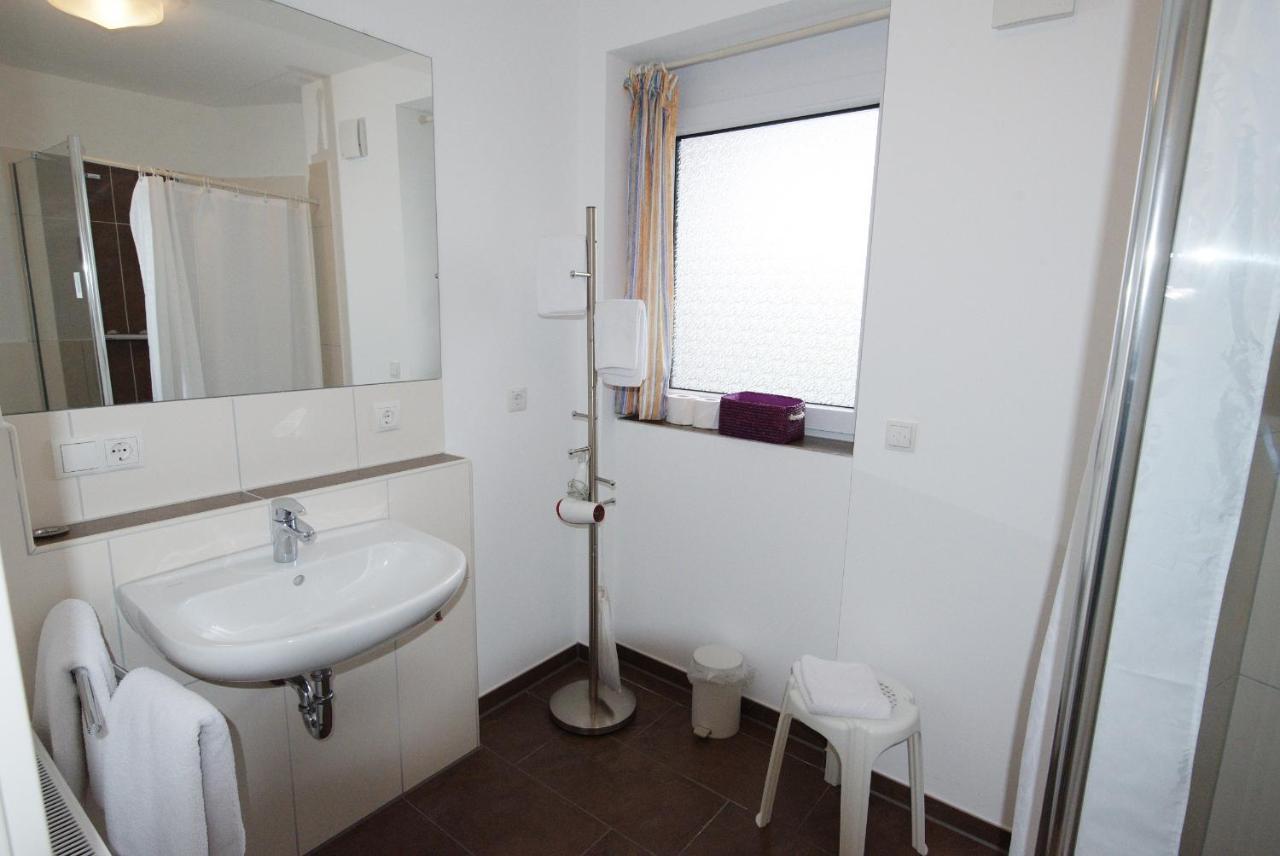 De Rootbost Apartment Neufeld  Екстериор снимка