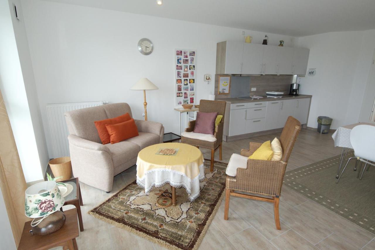 De Rootbost Apartment Neufeld  Екстериор снимка
